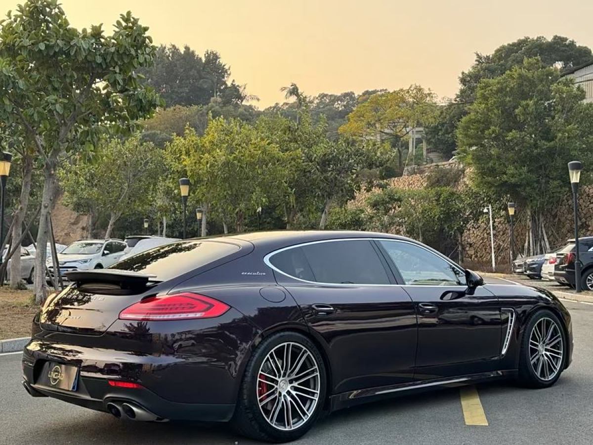 保時(shí)捷 Panamera  2014款 Panamera 4 Executive 3.0T圖片