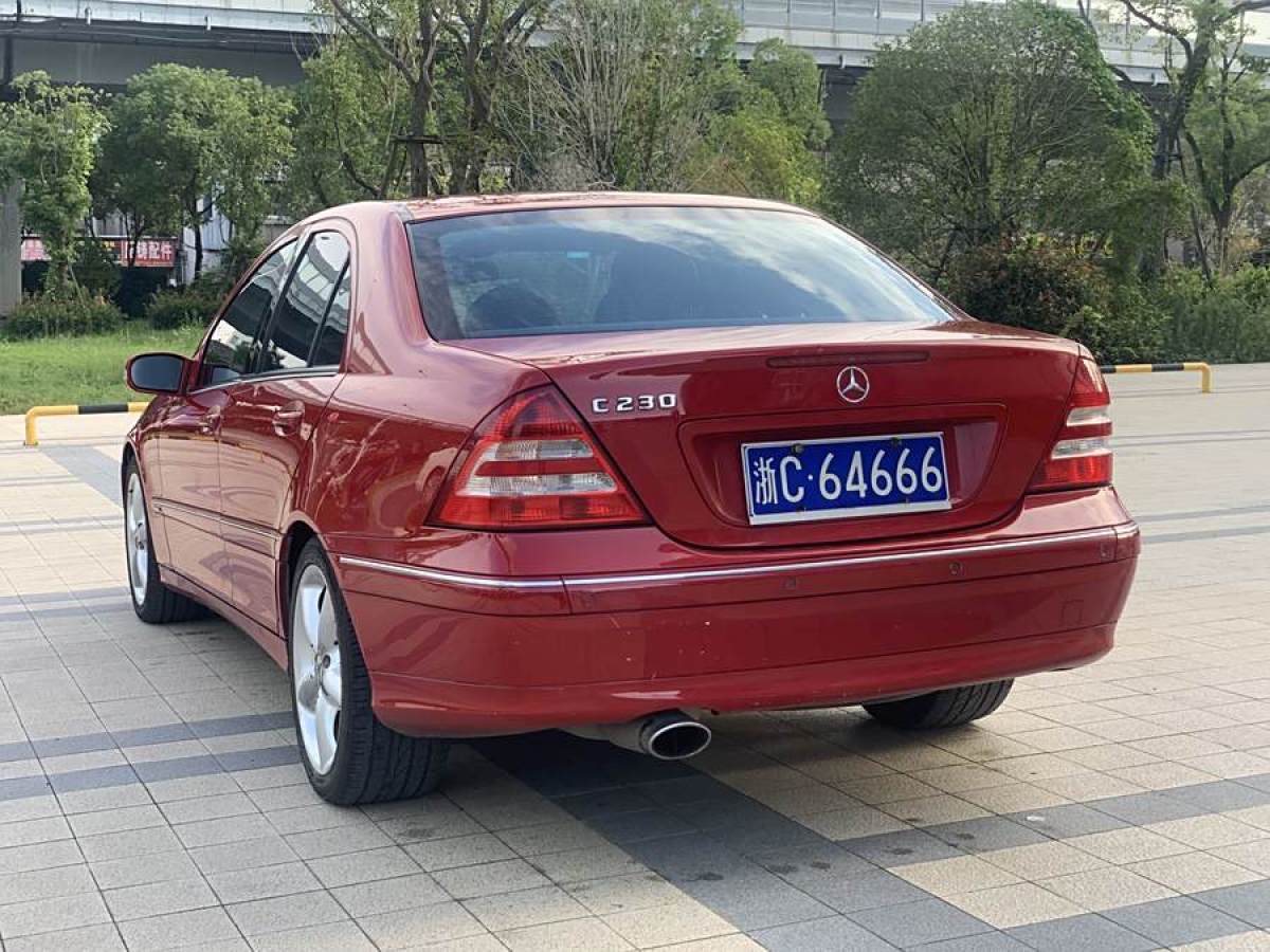 奔馳 奔馳C級(jí)  2006款 C 230 優(yōu)雅型圖片