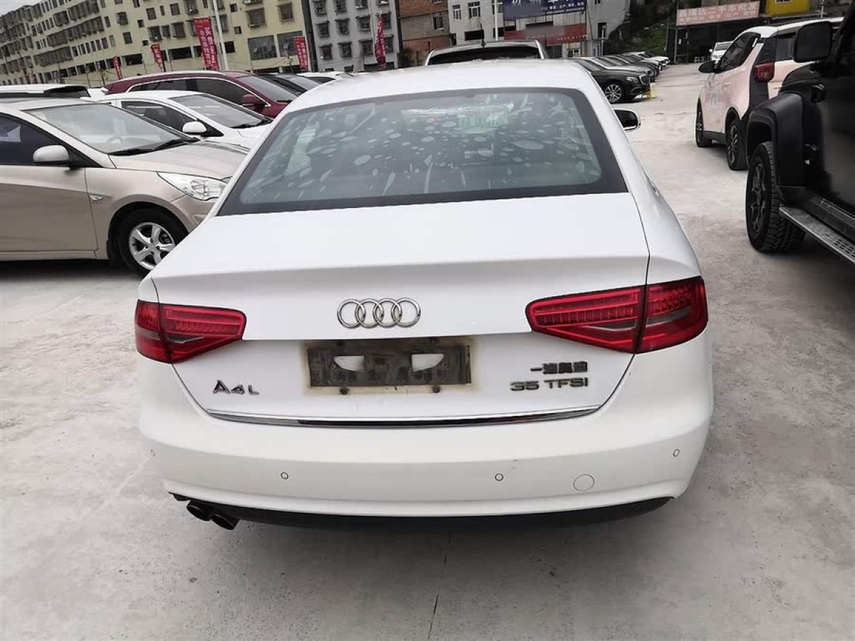 奧迪 奧迪A4L  2015款 35 TFSI 自動(dòng)舒適型圖片