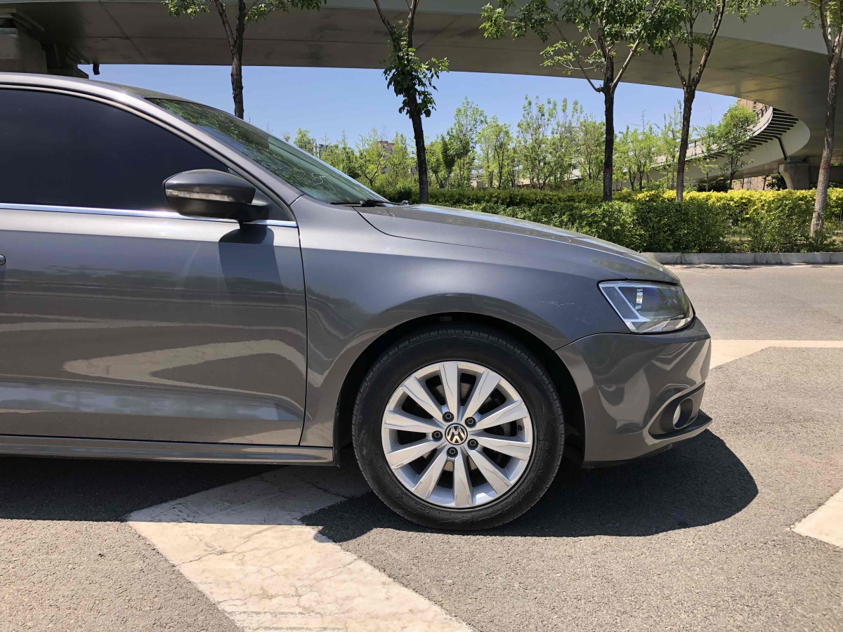 2014年9月大眾 速騰  2014款 改款 1.6L 自動舒適型