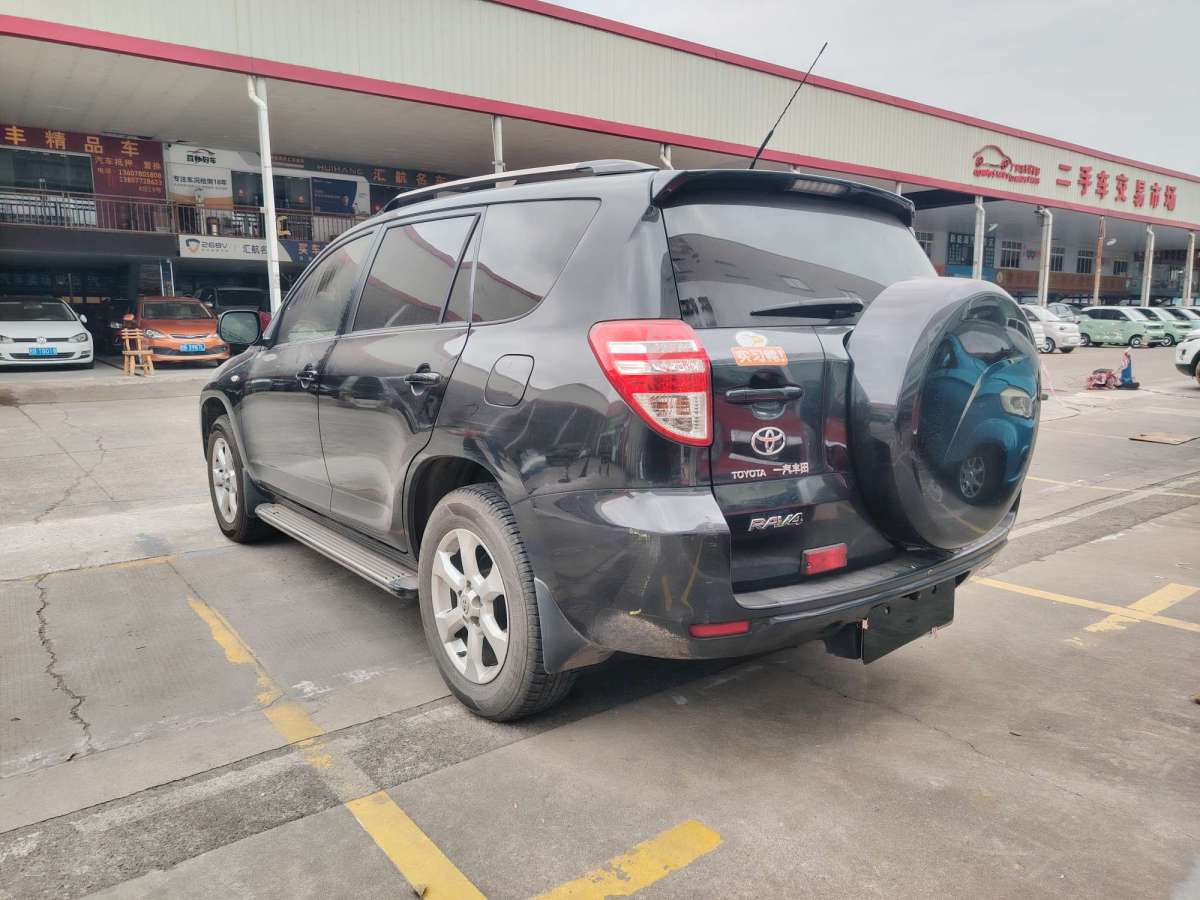 豐田 RAV4  2011款 2.0L 經(jīng)典版圖片