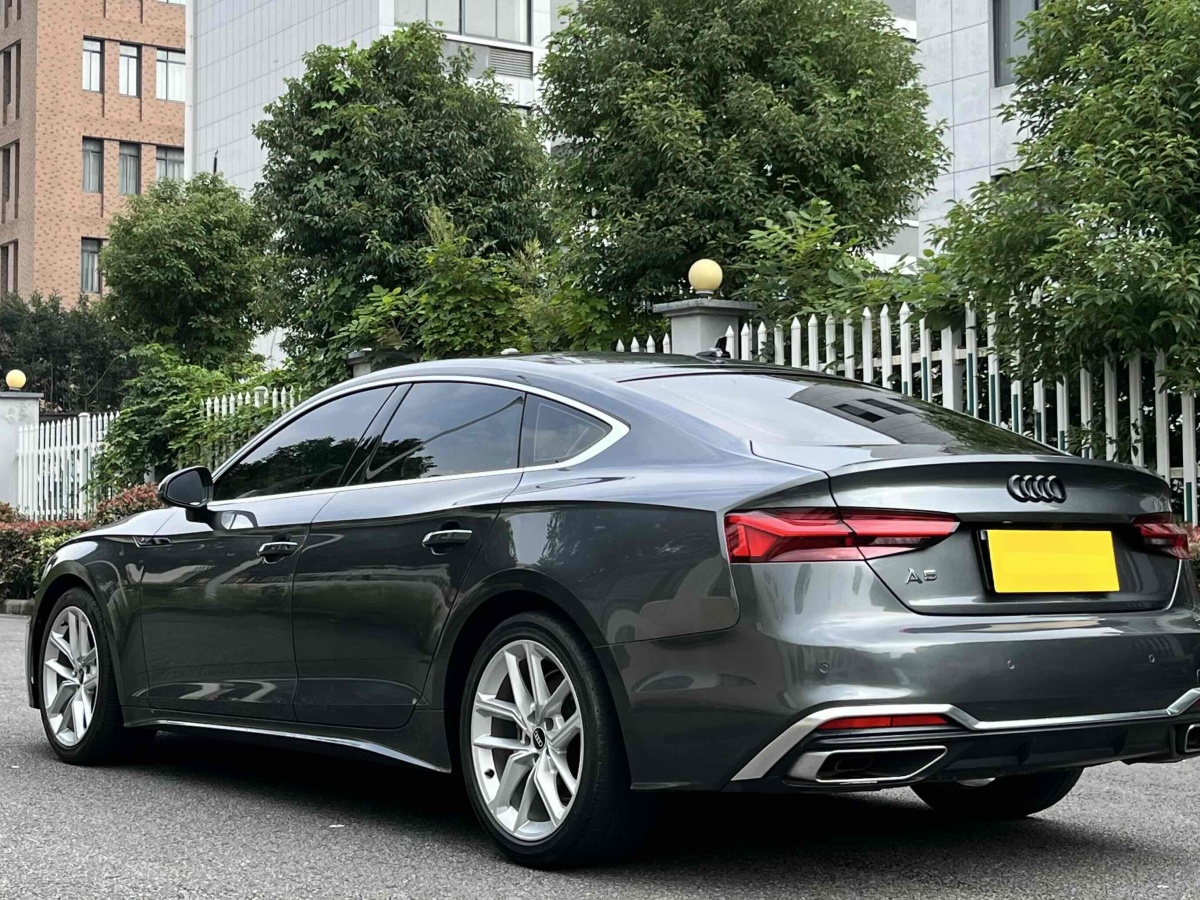 奧迪 奧迪A5  2023款 Sportback 40 TFSI 時(shí)尚動(dòng)感型圖片