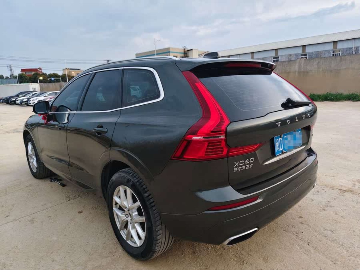 沃爾沃 XC60  2019款  T5 四驅(qū)智逸版 國(guó)VI圖片