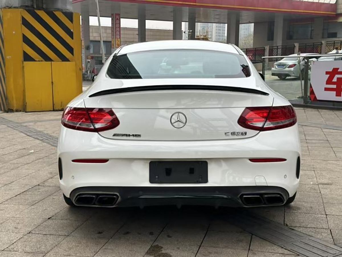 奔馳 奔馳C級(jí)  2016款 C 200 4MATIC 轎跑版圖片