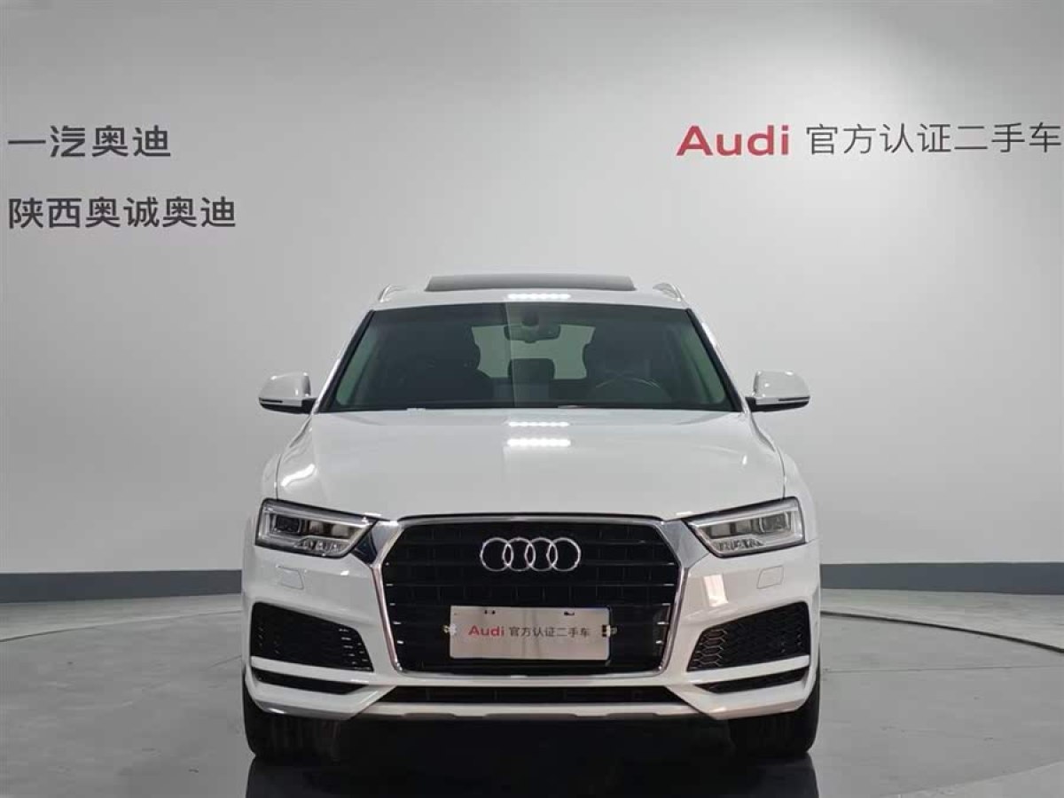 奧迪 奧迪Q3  2018款 30周年年型 35 TFSI 運(yùn)動(dòng)型圖片