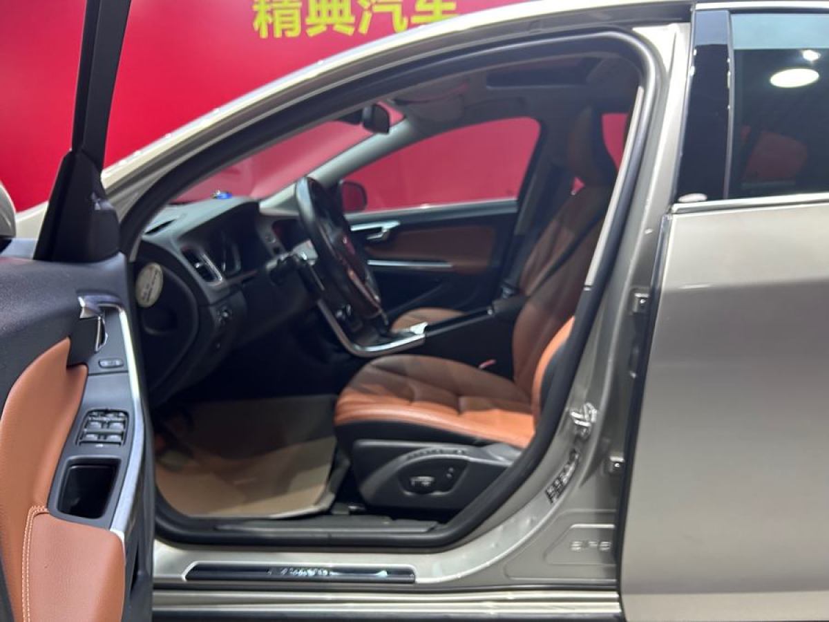 沃爾沃 S60  2014款 S60L 2.0T T5 智越版圖片