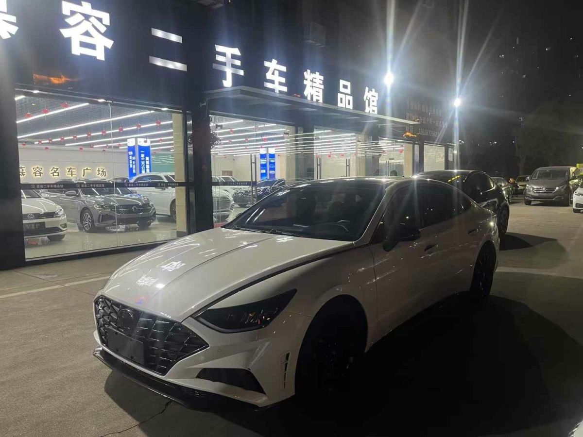 現(xiàn)代 伊蘭特  2023款 1.5L CVT GLS領先版圖片