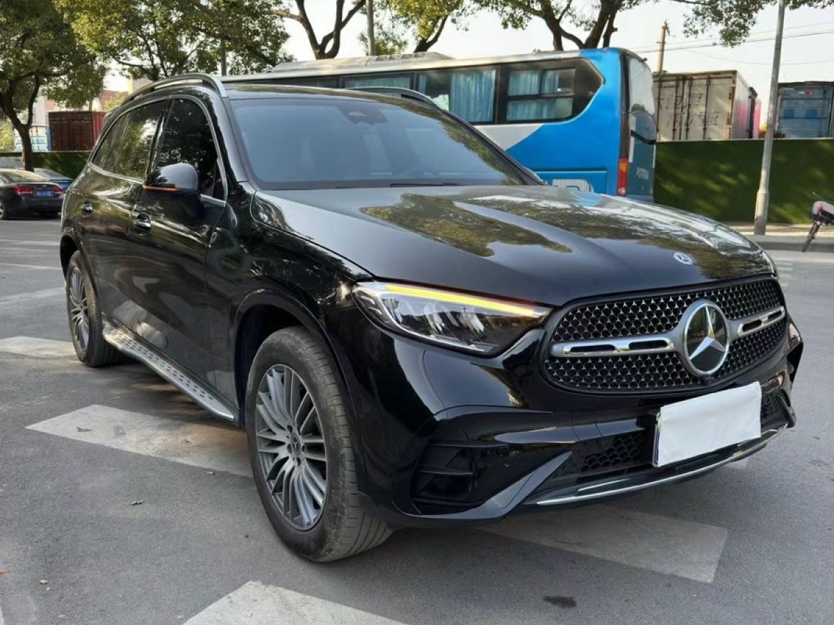 奔馳 奔馳GLC  2023款 改款 GLC 300 L 4MATIC 動(dòng)感型 5座圖片