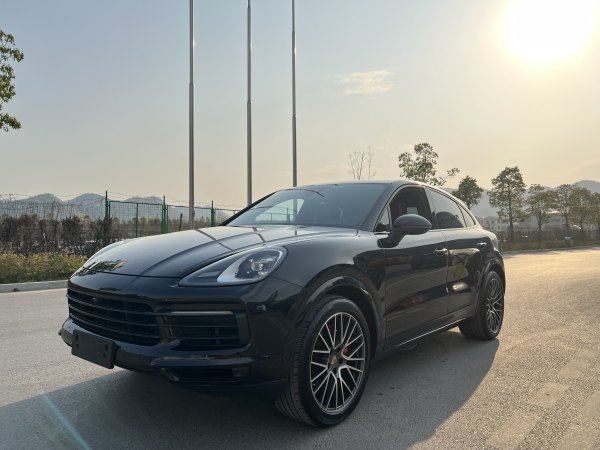 保时捷 Cayenne  2023款 Cayenne Coupé 3.0T