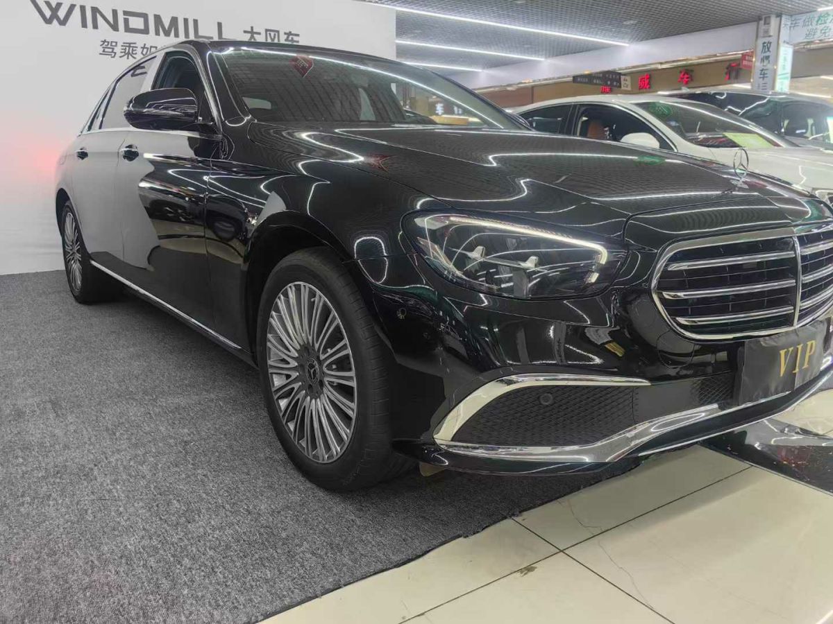 奔馳 奔馳E級(jí)  2023款 E 260 L圖片