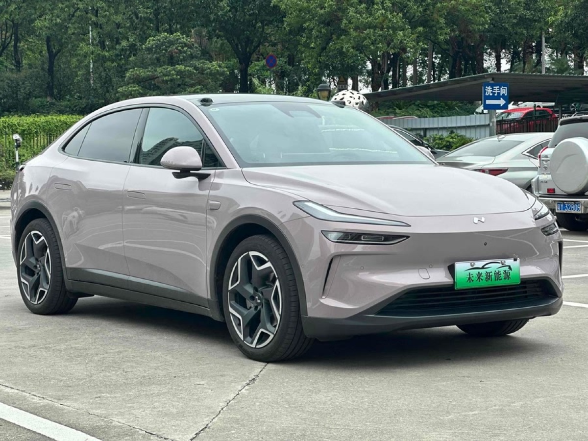 蔚來(lái) 樂(lè)道L60  2024款 60kwh 后驅(qū)版圖片