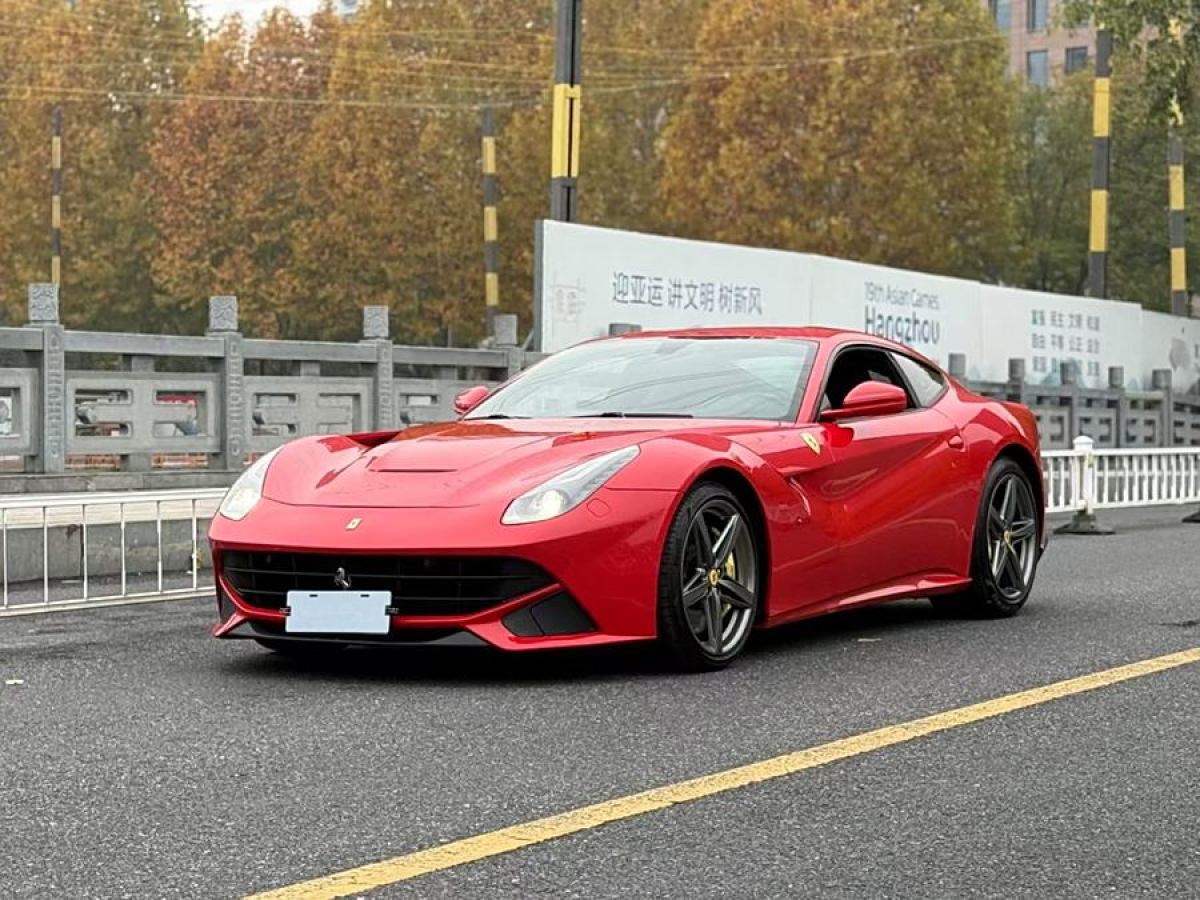 法拉利 F12berlinetta  2013款 6.3L 標準型圖片