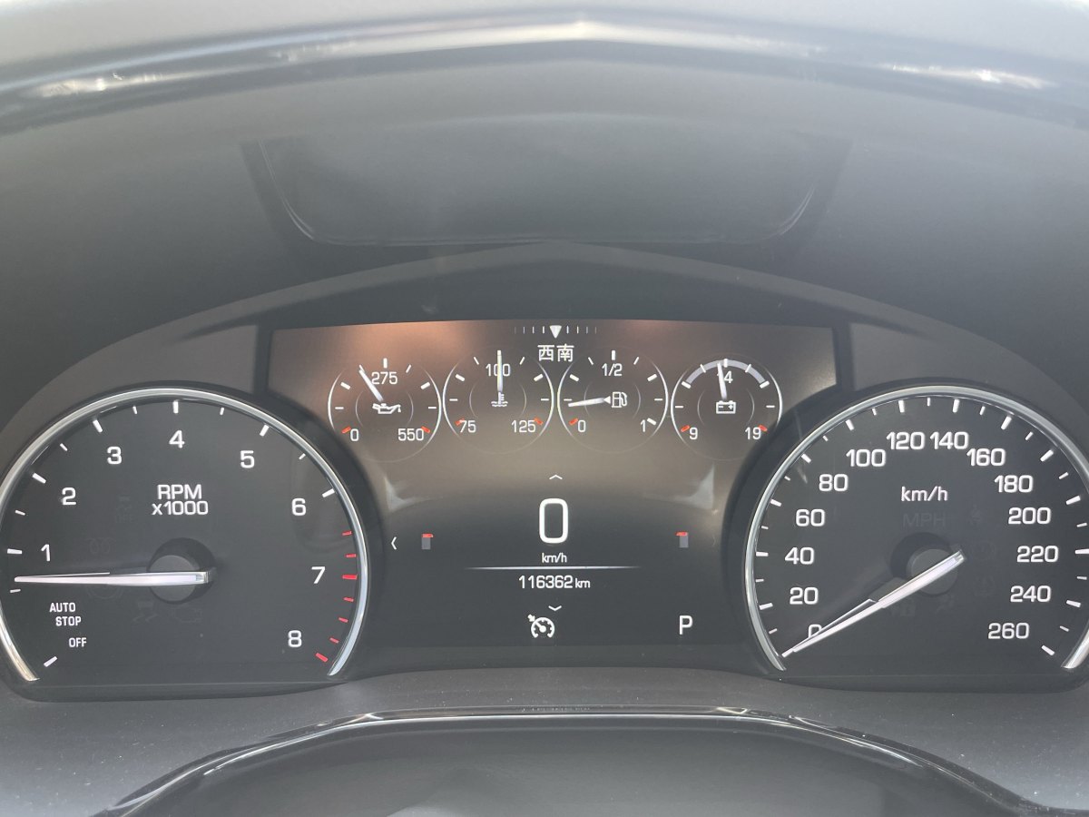 凱迪拉克 XT5  2018款 28T 四驅(qū)豪華型圖片