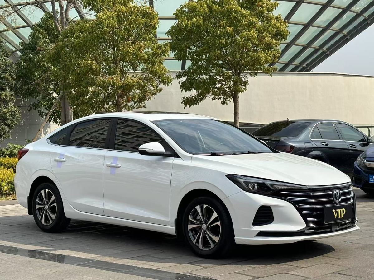 長安 逸動  2020款 PLUS 1.6L GDI 手動豪華型圖片