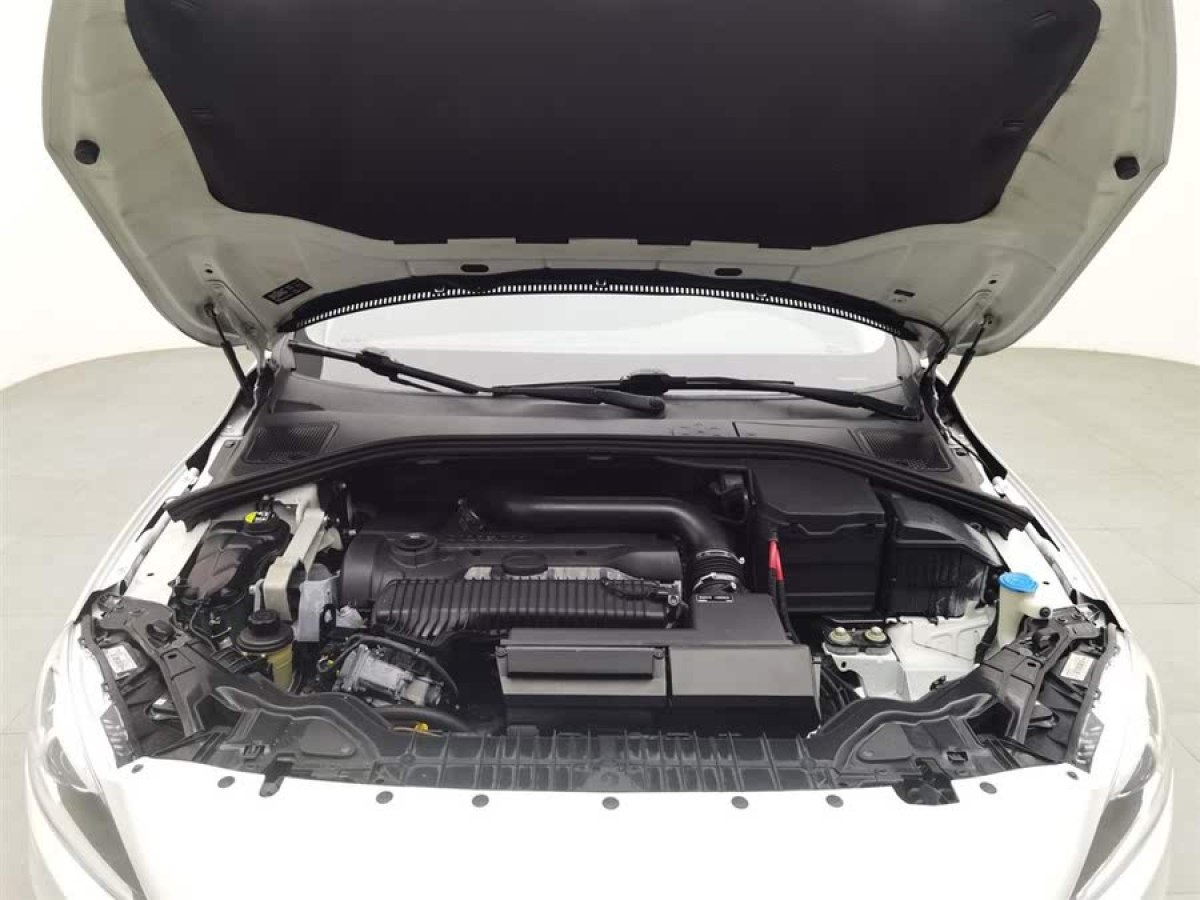 沃爾沃 S60  2014款 S60L 2.0T 智進版圖片
