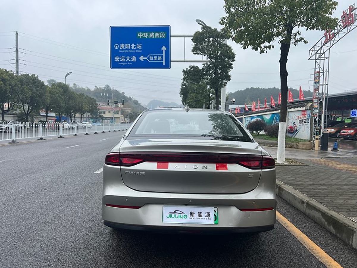 埃安 AION S  2023款 炫 580 55.2kWh 磷酸鐵鋰圖片