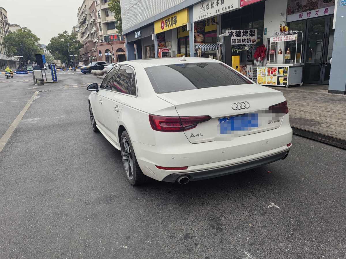 奧迪 奧迪A4L  2019款 40 TFSI 進取型 國V圖片