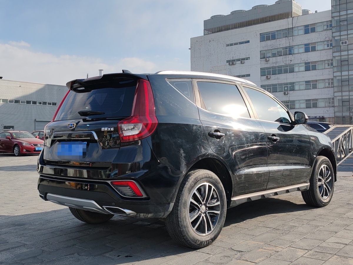 吉利 遠(yuǎn)景SUV  2018款 1.4T CVT 4G互聯(lián)豪華型圖片