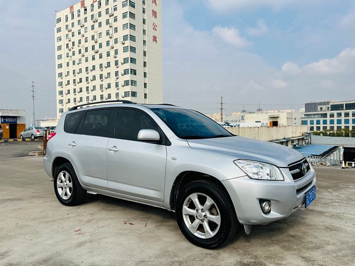 豐田 RAV4榮放  2009款 2.0L 自動豪華版圖片