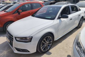 奧迪A4L 奧迪 35 TFSI 自動(dòng)標(biāo)準(zhǔn)型