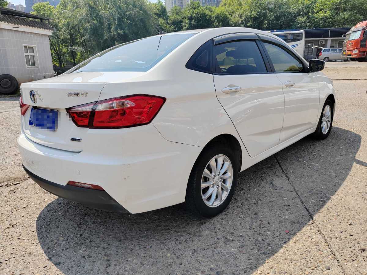 長(zhǎng)安 悅翔V7  2016款 1.6L 手動(dòng)樂(lè)酷型 國(guó)V圖片