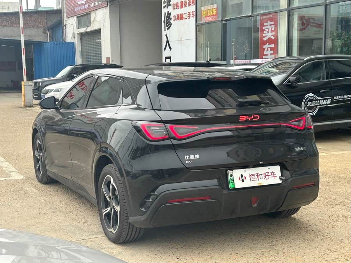 比亞迪 海豹06GT  2025款 智駕版 605熱浪版圖片