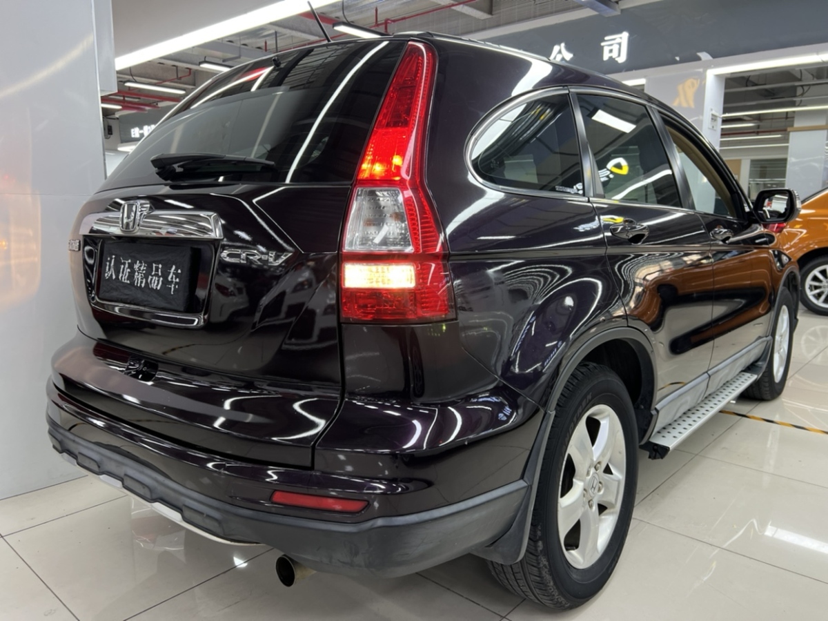 2011年3月本田 CR-V  2010款 2.0L 自動兩驅(qū)都市版