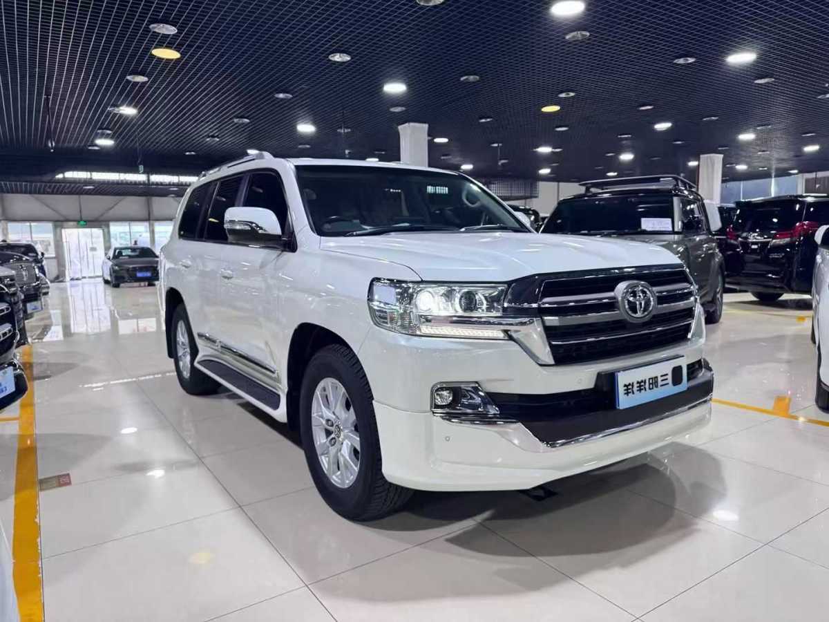 豐田 蘭德酷路澤  2018款 5.7L VX-R 12氣 底升(中東版)圖片