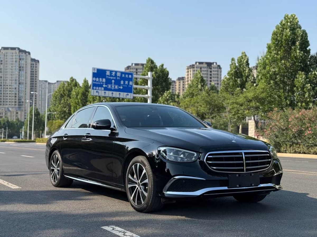 奔馳 奔馳E級新能源  2022款 改款 E 350 e L 插電式混合動力轎車圖片