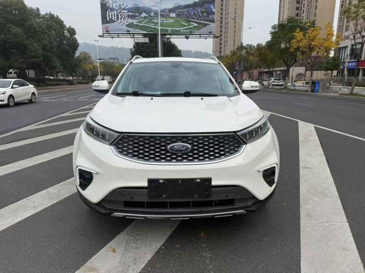 福特 領(lǐng)界EV  2019款 星領(lǐng)型圖片