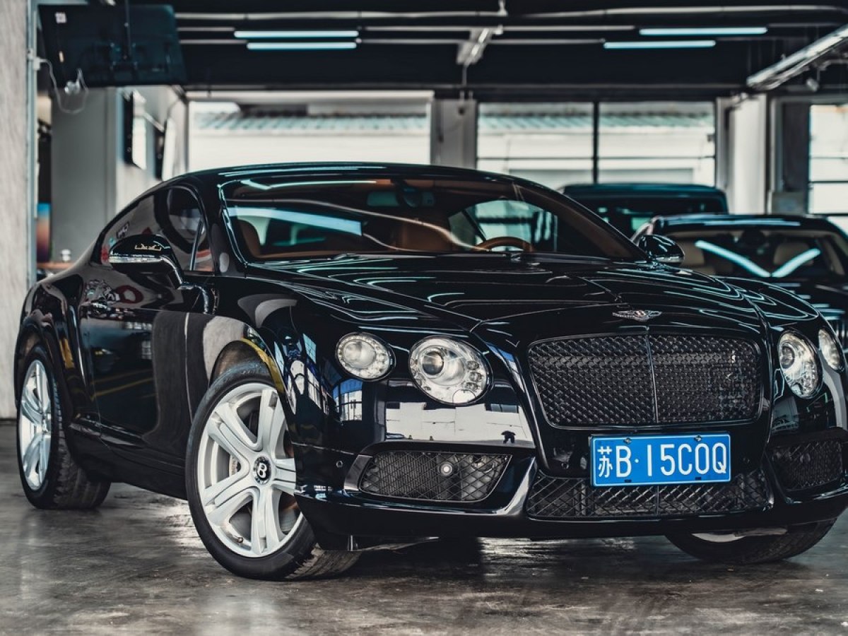 2012年11月宾利 欧陆  2012款 4.0T GT V8