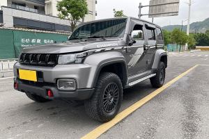 BJ40 北京 2.0T 自动四驱环塔冠军版