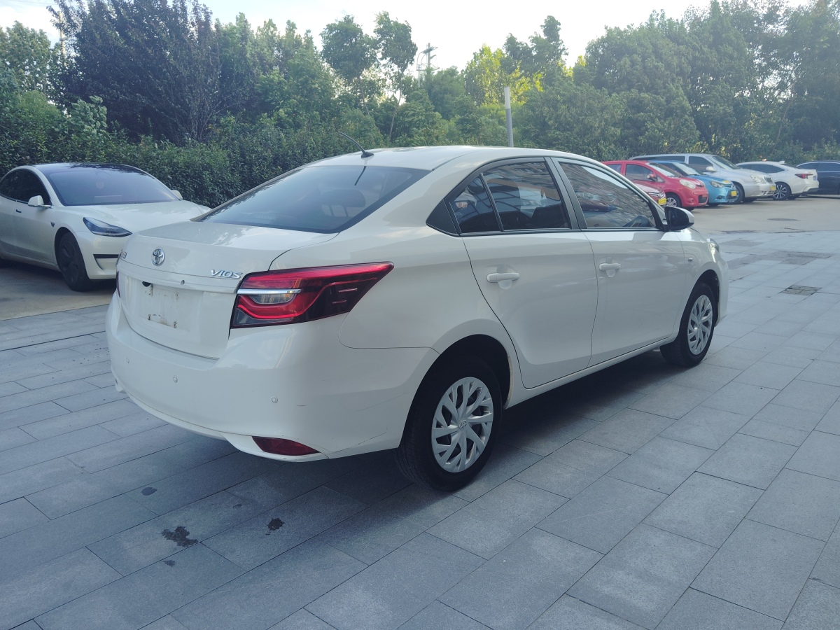 豐田 威馳  2021款 1.5L CVT創(chuàng)行版圖片