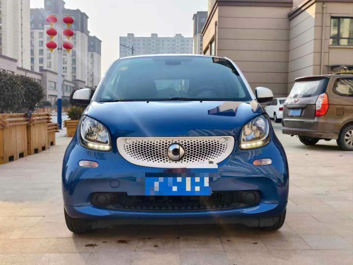 smart fortwo 圖片