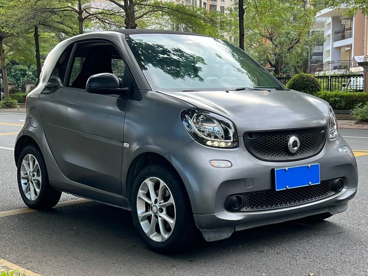 smart fortwo  2018款 1.0L 52千瓦硬頂靈動(dòng)版圖片