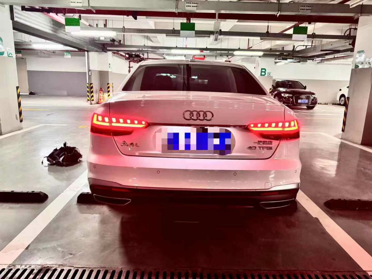 2022年7月奧迪 奧迪A4L  2022款 35 TFSI 時(shí)尚動(dòng)感型