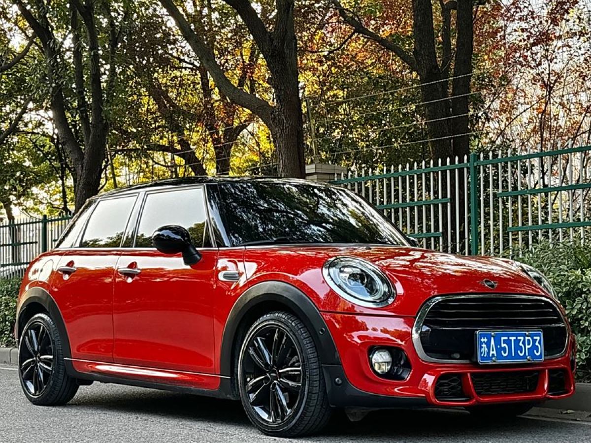 MINI MINI  2019款 1.5T COOPER 賽車手 五門版圖片