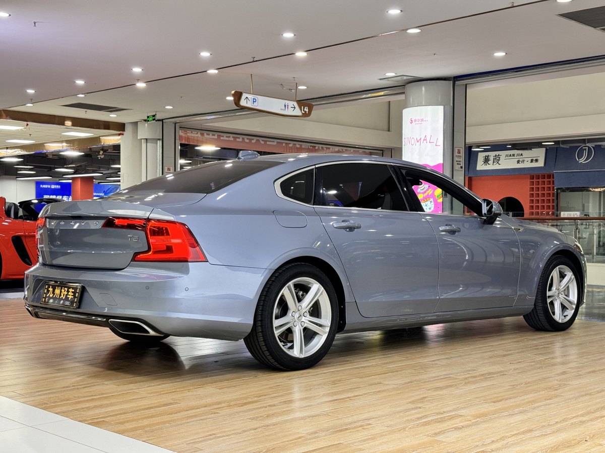 沃爾沃 S90  2018款 T4 智遠(yuǎn)版圖片