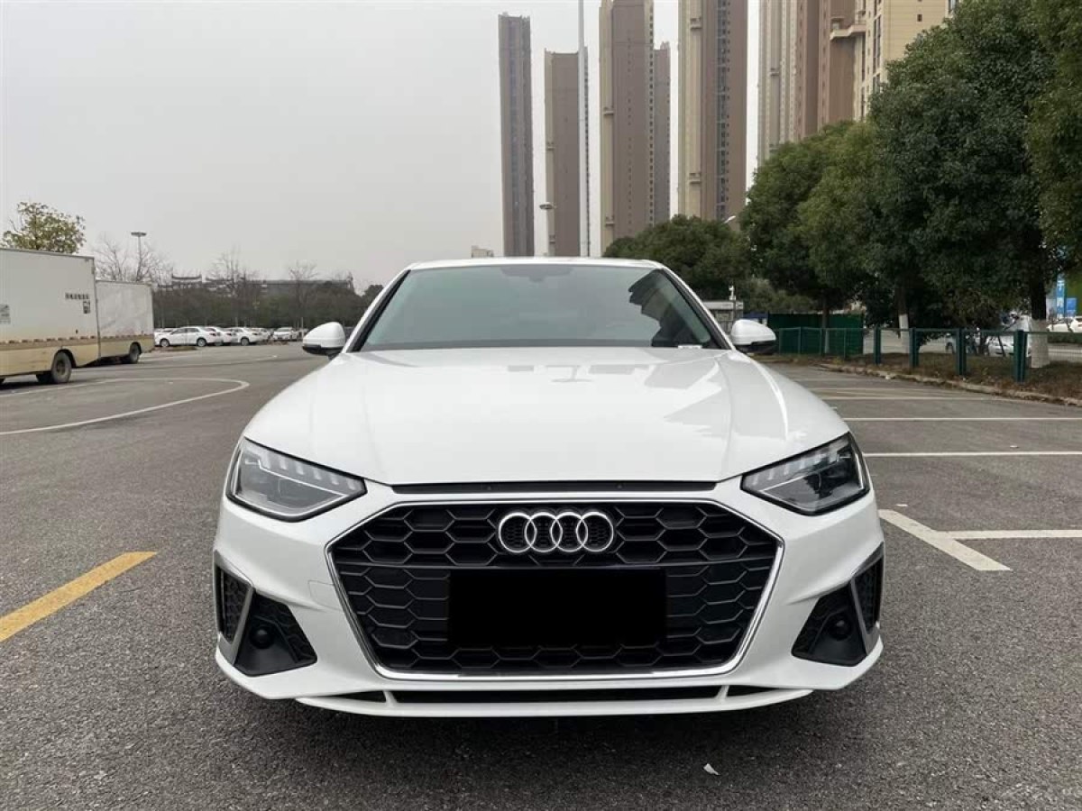 奧迪 奧迪A4L  2020款 40 TFSI 時(shí)尚動感型圖片