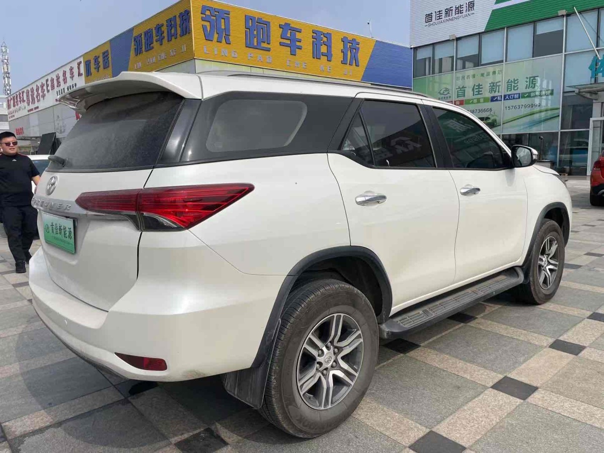 2017年2月豐田 Fortuner  2016款 2.7L 中東版