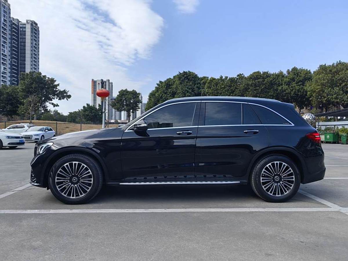 奔馳 奔馳GLC  2019款 GLC 260 4MATIC 動(dòng)感型圖片