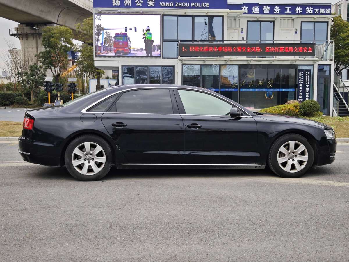 奧迪 奧迪A8  2011款 A8L 3.0 TFSI quattro豪華型(213kW)圖片