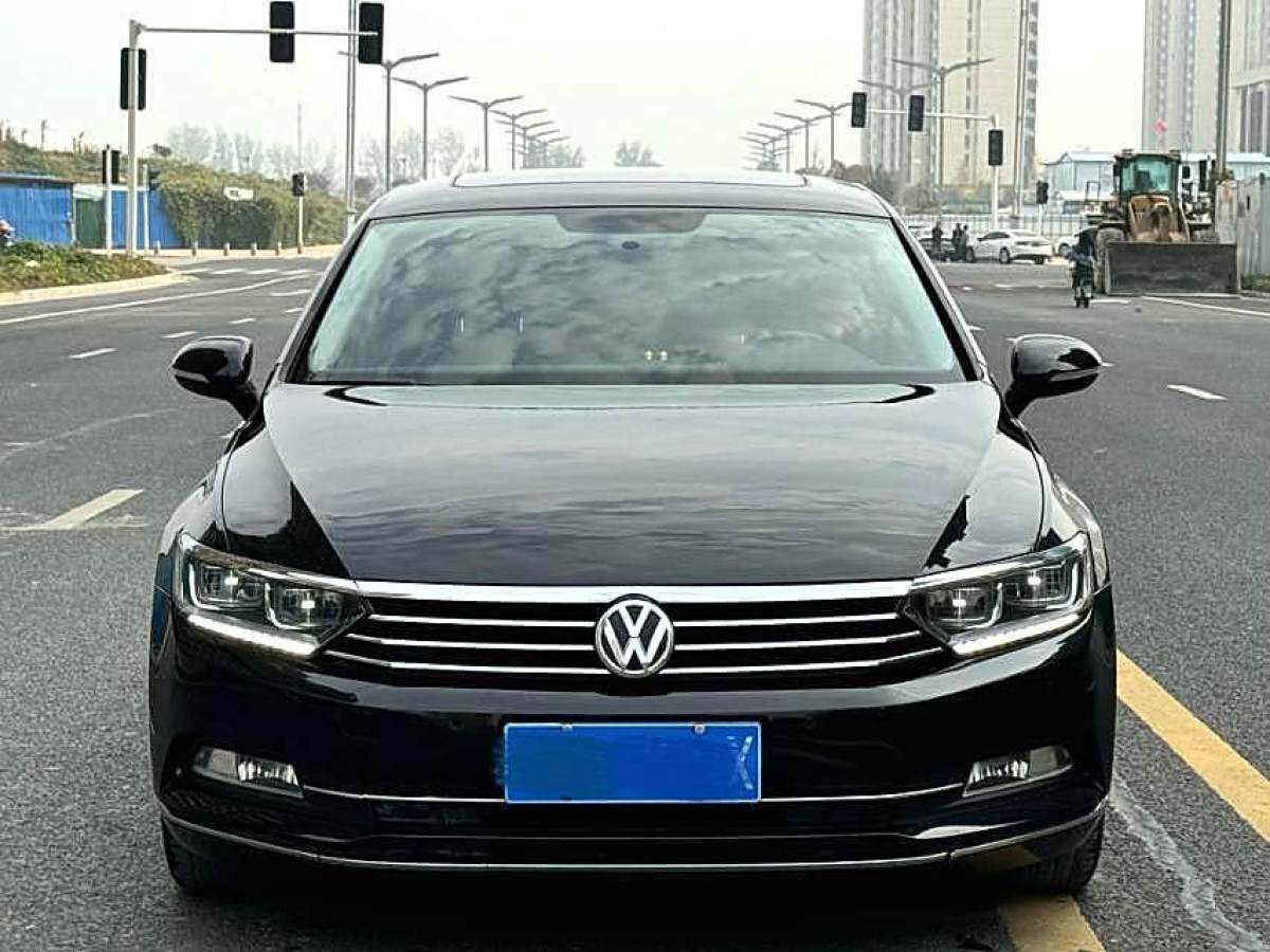 大眾 邁騰  2019款  330TSI DSG 領(lǐng)先型 國(guó)VI圖片