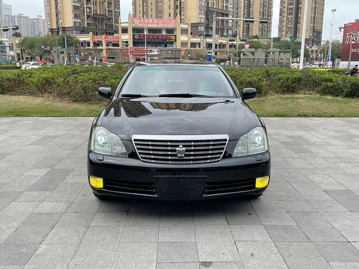 豐田 皇冠  2009款 2.5L Royal特別導(dǎo)航版圖片