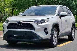 RAV4荣放 丰田 2.0L CVT两驱都市版