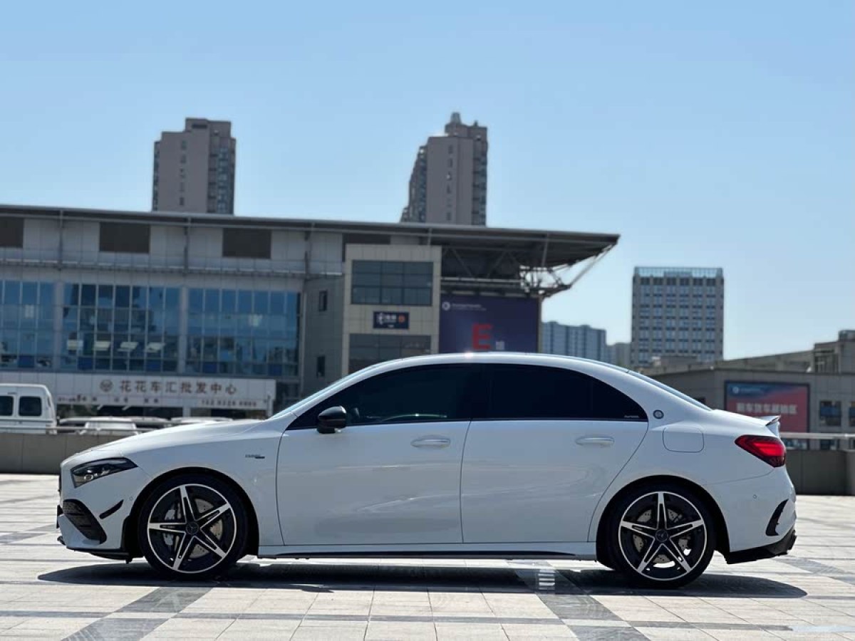 奔馳 奔馳A級AMG  2024款 改款 AMG A 35 4MATIC圖片
