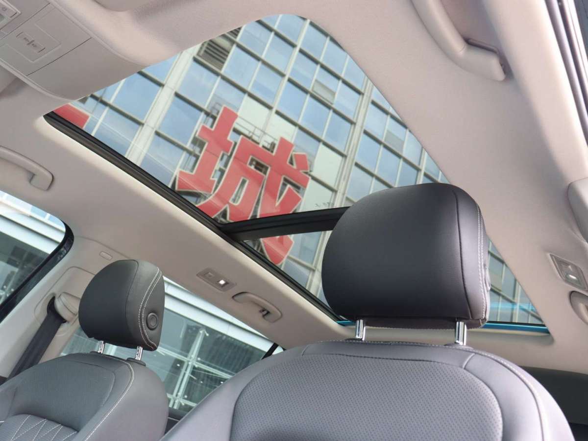 大眾 途觀L  2022款 330TSI 自動(dòng)兩驅(qū)R-Line越享版圖片