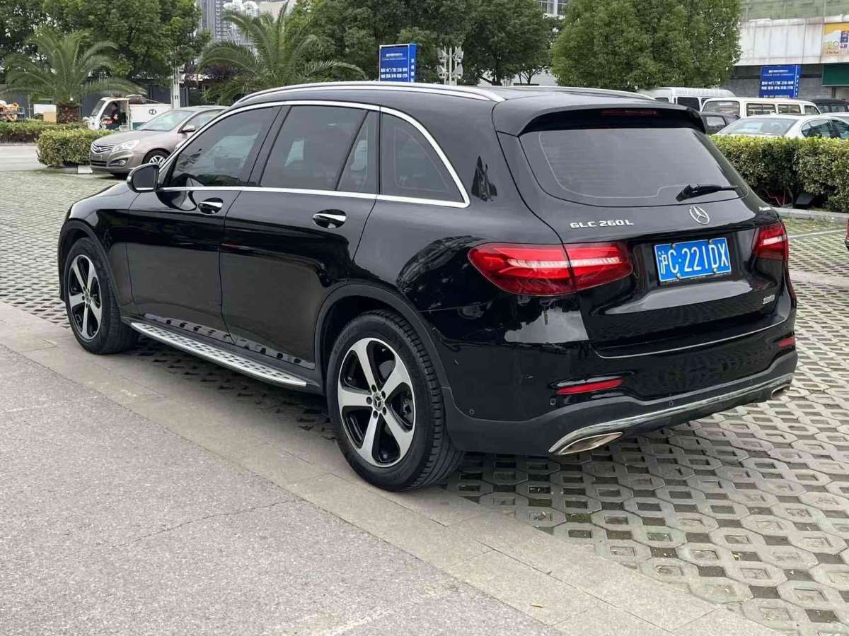 2019年1月奔馳 奔馳GLC  2019款 GLC 260 L 4MATIC 豪華型