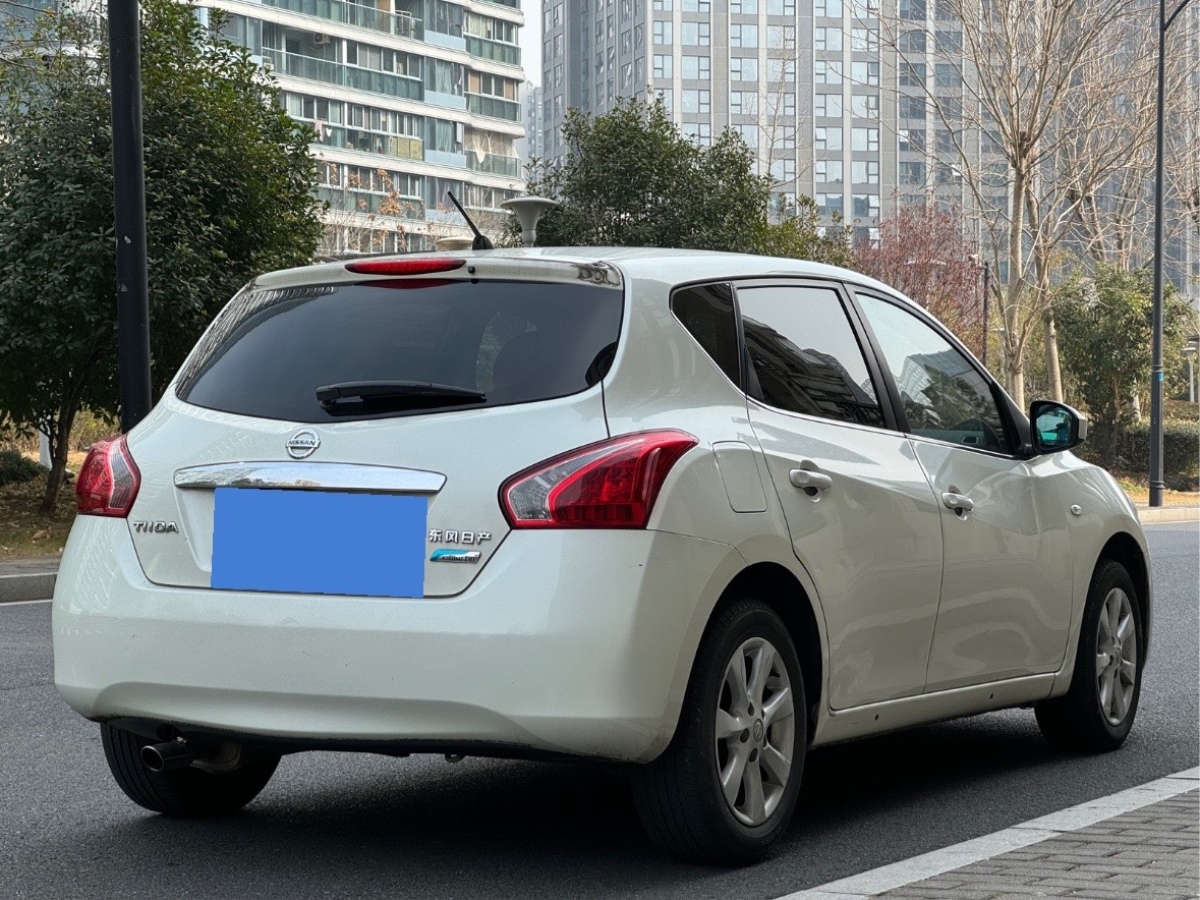 日產(chǎn) 騏達(dá)  2014款 1.6L CVT酷咖版圖片