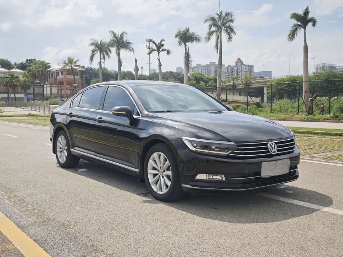 大眾 邁騰  2018款 330TSI DSG 領(lǐng)先型圖片